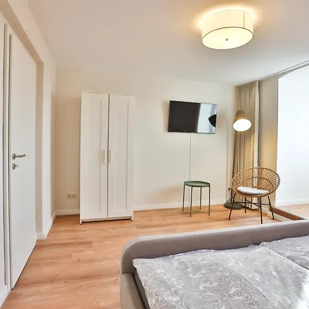 Apartments Am Bahnhof Stralsund Chambre photo