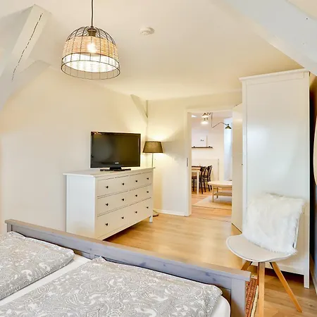Apartments Am Bahnhof Stralsund Chambre photo