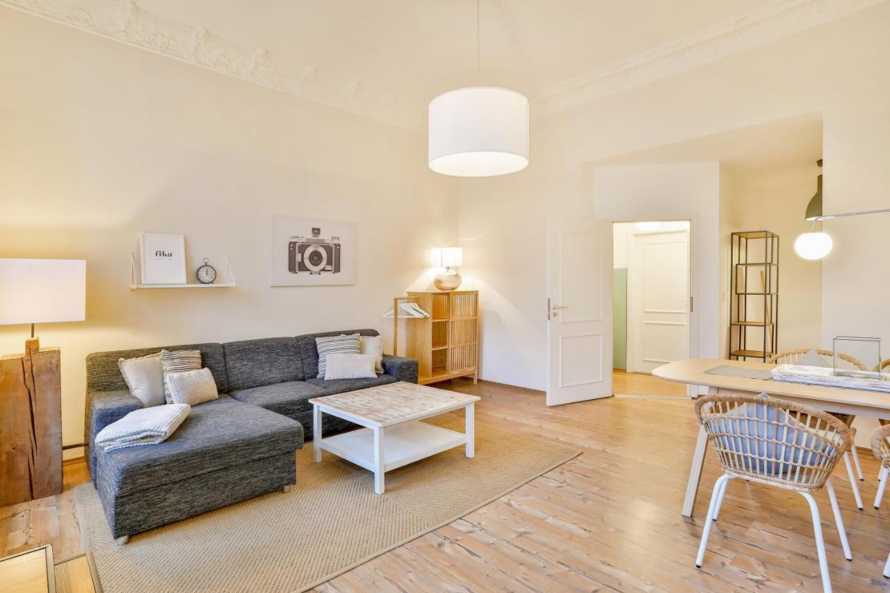 Appartement Am Bahnhof *