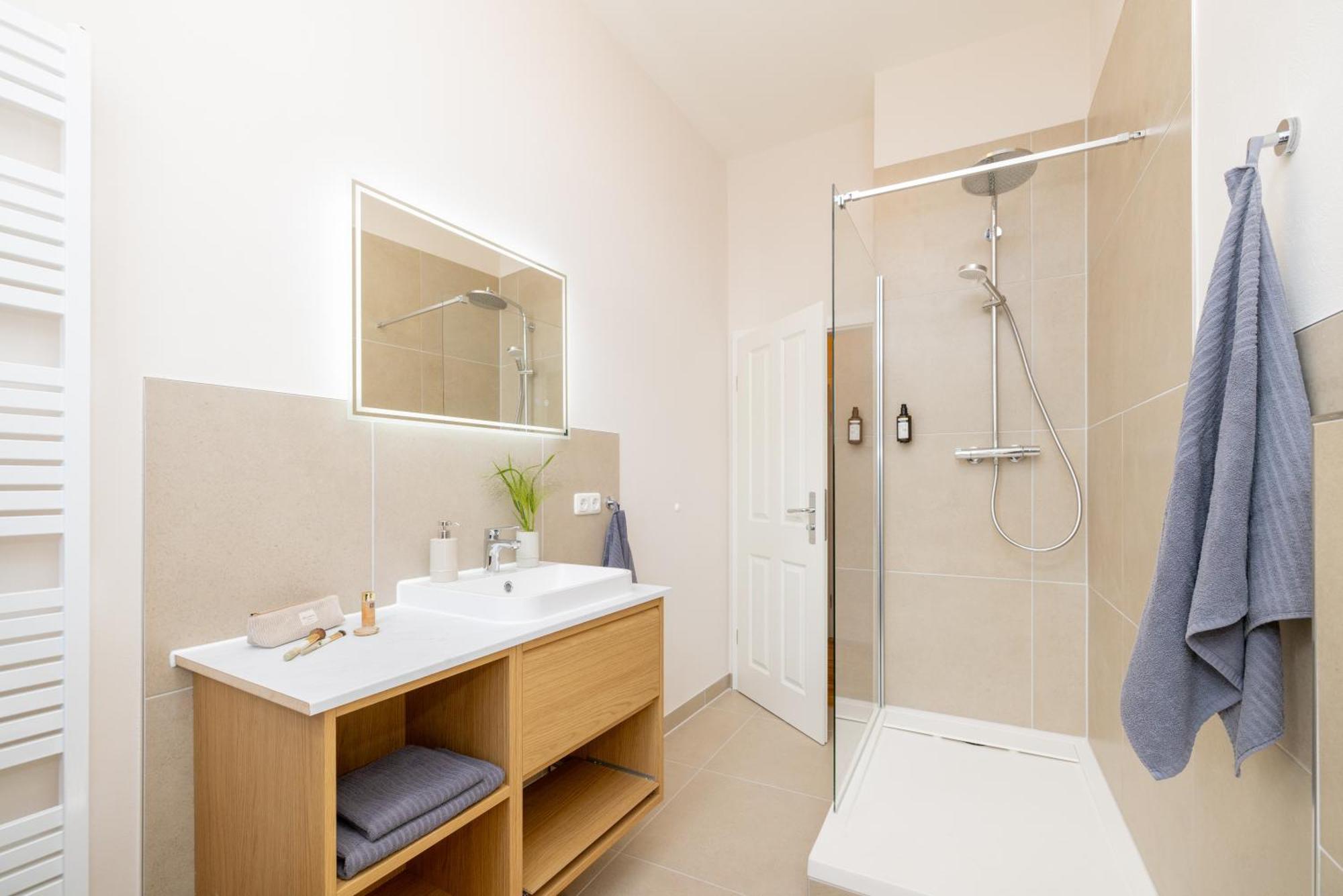 Appartement Am Bahnhof *
